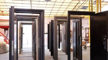 Factory and facilities of Foshan Le Yuan Zhijia Door Co., Ltd