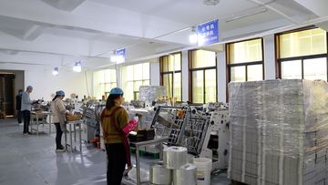 Factory and facilities of Shenzhen Runxing Printing Limited