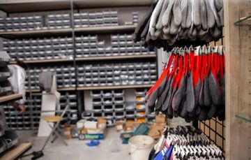 Factory facility photo 3