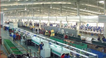 Factory and facilities of Yangzhou Kaifeng Shoes Manufacture Co., Ltd.