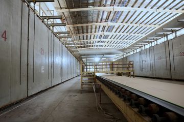 Factory facility photo 3