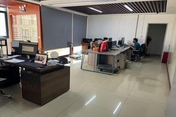 Factory facility photo 5
