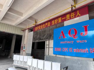 Factory and facilities of Guangdong Aoqijie Sanitary Ware Co., Ltd.