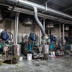 Factory facility photo 4