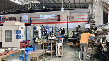 Factory facility photo 4