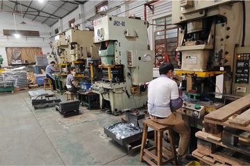 Factory facility photo 3