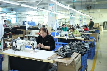Factory and facilities of Dongguan Changxin Handbag Co., Ltd.