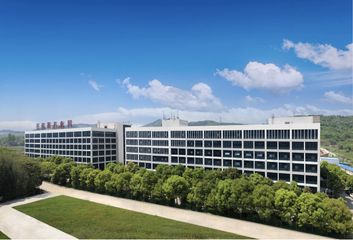 Factory and facilities of WUHAN LINKAGE TRACK EQUIPMENT CO., LTD.