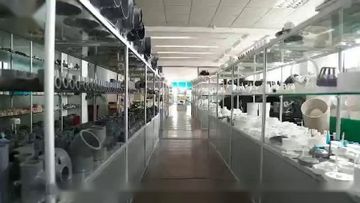 Factory and facilities of Zhejiang Taizhou Huangyan Jingzheng Mould Co., Ltd.