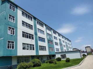 Factory and facilities of Qingdao Baorui Hat Co., Ltd.