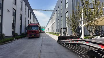 Factory facility photo 4