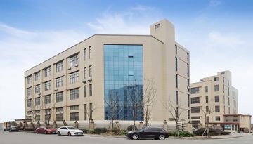 Factory and facilities of Taizhou Jusheng Mould and Plastic Co., Ltd.