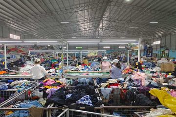Factory facility photo 4