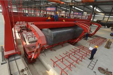 Factory and facilities of Shandong Liangshan Huayu Group Auto Manufactory Co., ...