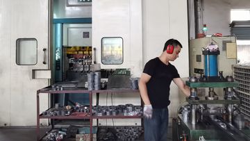 Factory facility photo 4