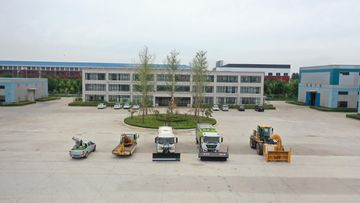 Factory and facilities of Henan Lukewei Road Machinery Manufacturing Co.,ltd.