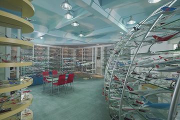 Factory and facilities of Shantou Wanchengfeng Craft Co., Ltd.