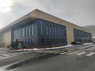 Factory facility photo 4