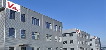 Factory and facilities of Qingdao Voltor Door Technology Manufacturing Co., Ltd.