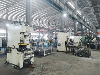 Factory and facilities of Ningbo HJ Scaffolding Industrial and Trading Co., Ltd.