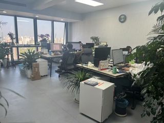 Factory facility photo 5