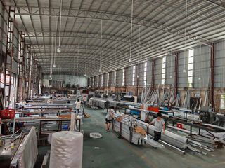 Factory and facilities of Foshan Yuchuang Shijia Metal Products Co., Ltd.