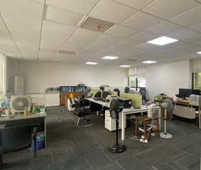 Factory facility photo 4