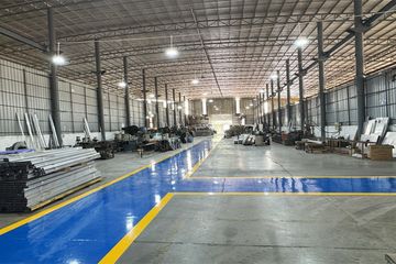 Factory facility photo 5