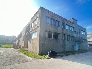 Factory facility photo 3