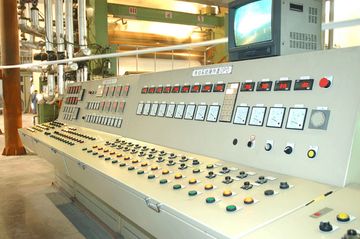 Factory facility photo 3