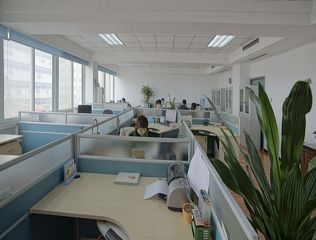 Factory and facilities of Qingdao Aost Medical Manufacture Co., Ltd.