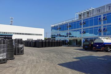 Factory facility photo 2