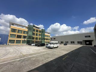 Factory and facilities of Yuanfan Intelligent Equipment (Jiangsu) Co., Ltd.