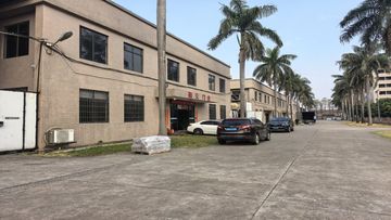 Factory and facilities of Guangzhou Shuotian Industrial Door Co., Ltd.