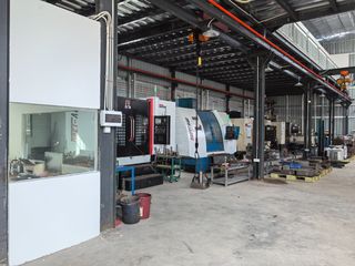 Factory and facilities of Foshan Zhonghui Mold Technology Co., Ltd.