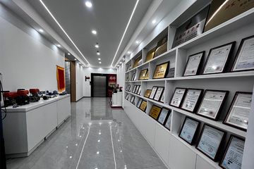 Factory facility photo 5