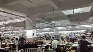 Factory and facilities of Yiwu Lanyun Trading Co., Ltd.