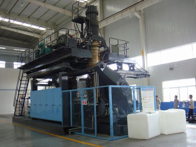 Máquina de Moldeo por Soplado de Tanques de Agua (STBM-A1000L)