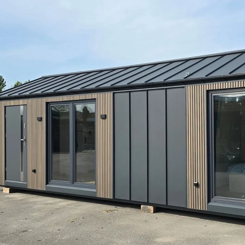 Prefabricated Flatpack Container House for Office, Home, Hotel