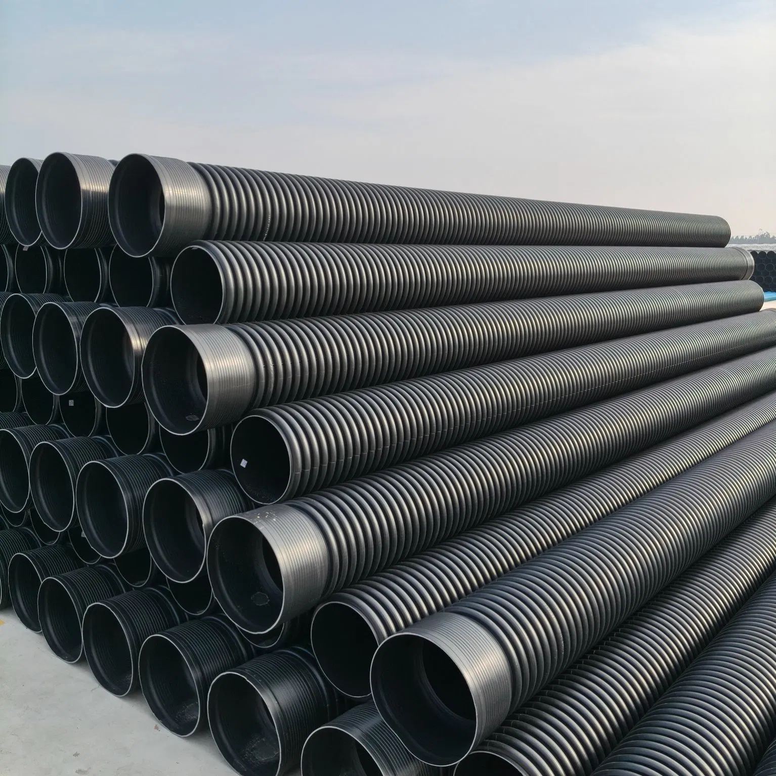 Tuyau d’aqueduc en plastique HDPE, tuyau d’eau en PE, tuyau ondulé à double paroi en HDPE