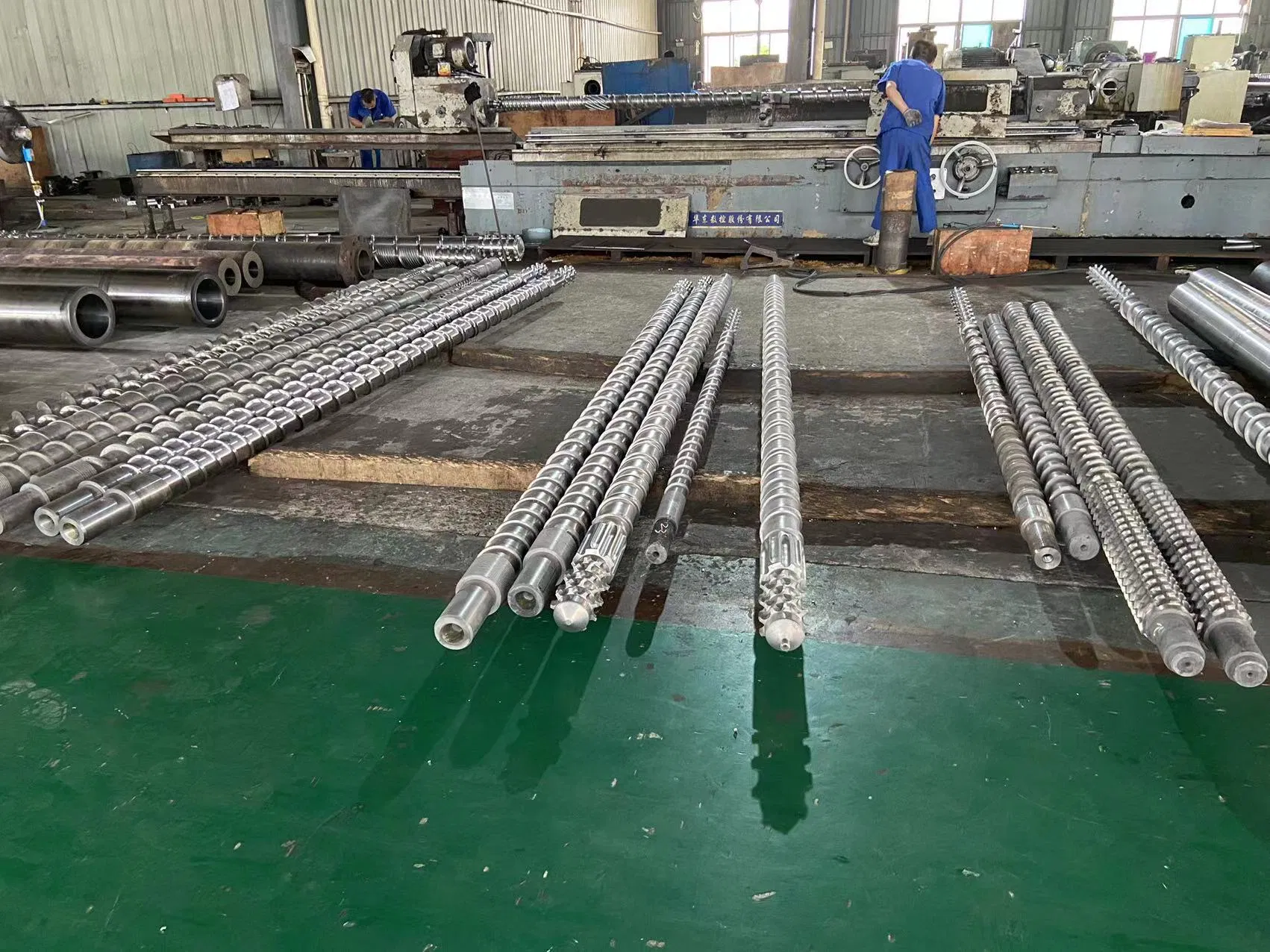Single Screw and Barrel for Plastic Extrusion Injection Machine