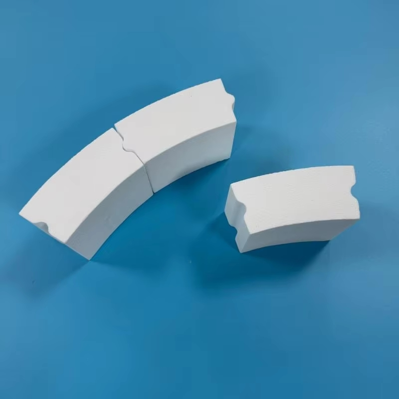 Microporous Mullite Ceramic Lining Brick High Temperature Furnace Block Lightweight