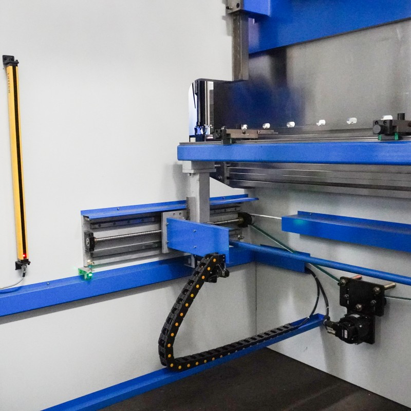 مصنع صيني مكابح ضغط CNC آلة ثني الصفائح المعدنية مع Da-66t