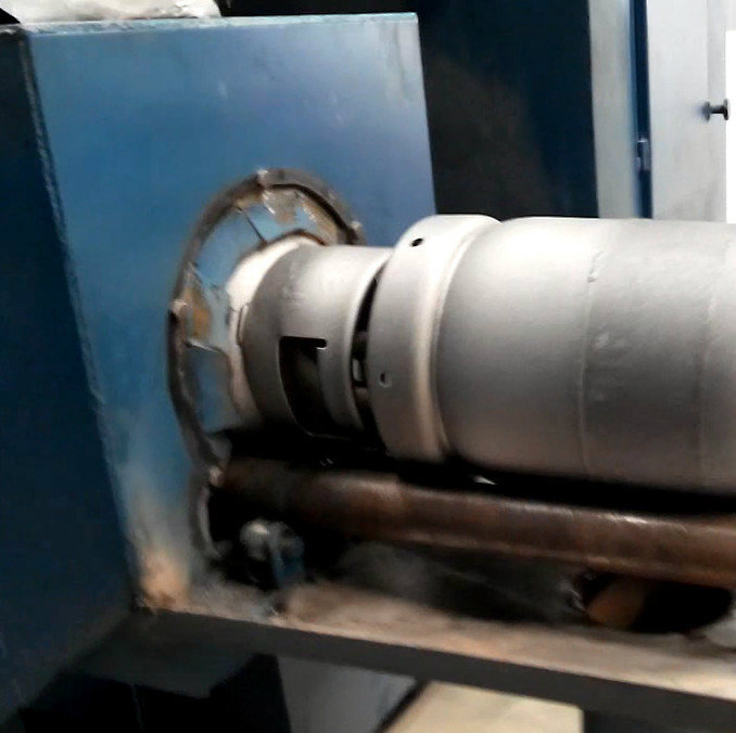 LPG Cylinder Shot Blasting Cleaning Machine