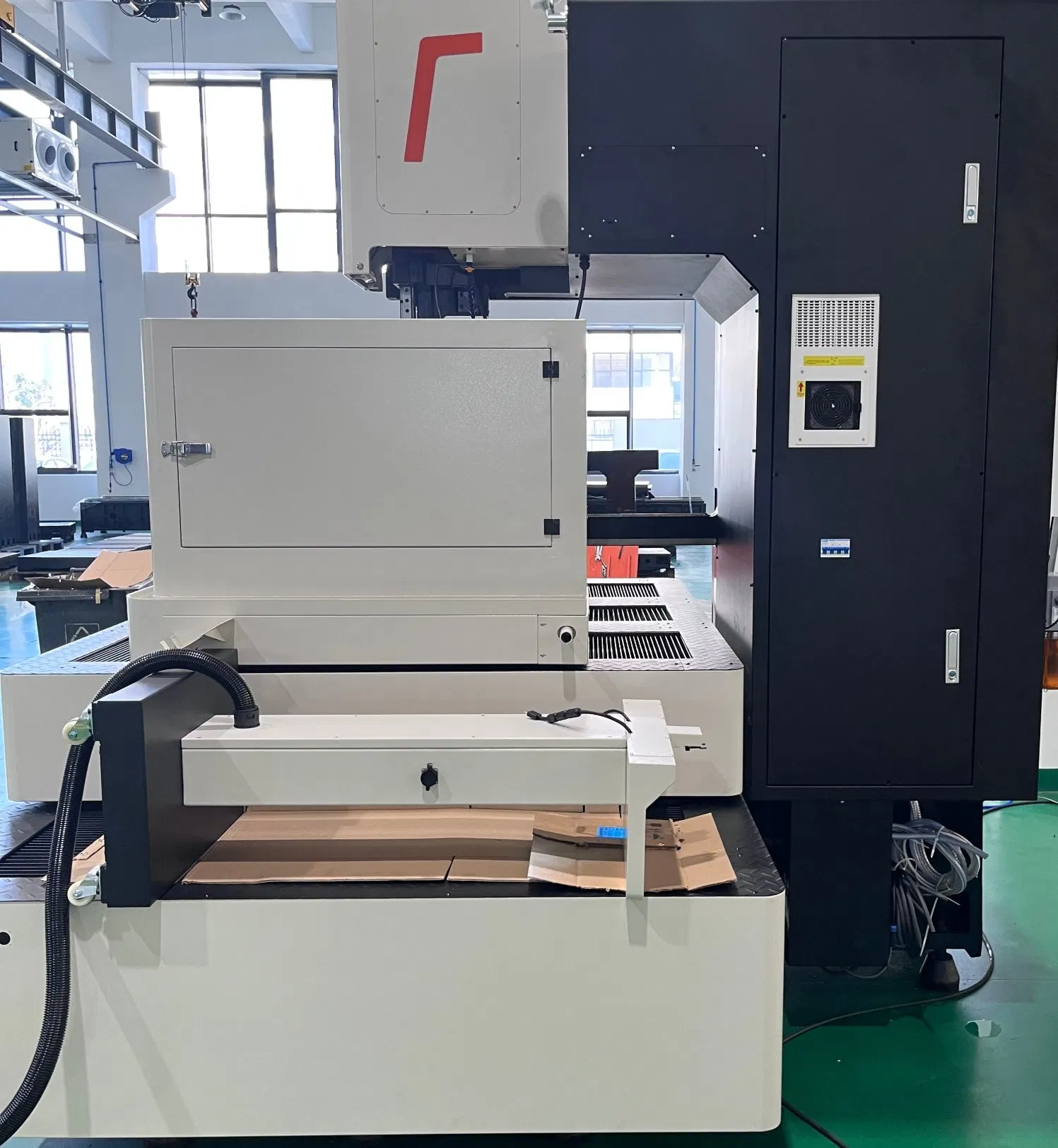 Effective Bq400 Wire Cut Medium-Speed Machine for Using Equipment