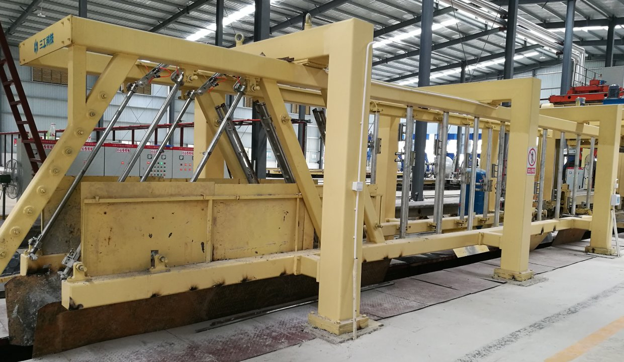 Machine automatique à briques de ciment emboîtables