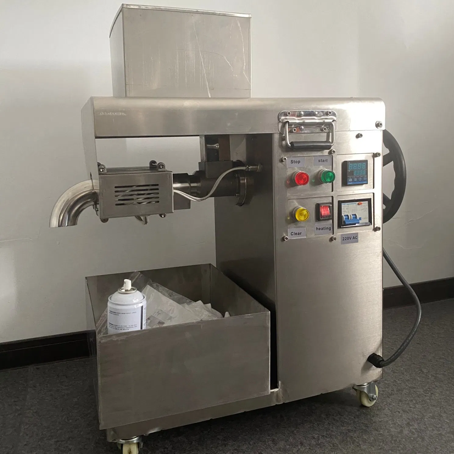 Small Commercial Home Oil Extraction Machine Oil Presser Coconut/Peanut/Sunflower Seeds Mini Oil Press Machine