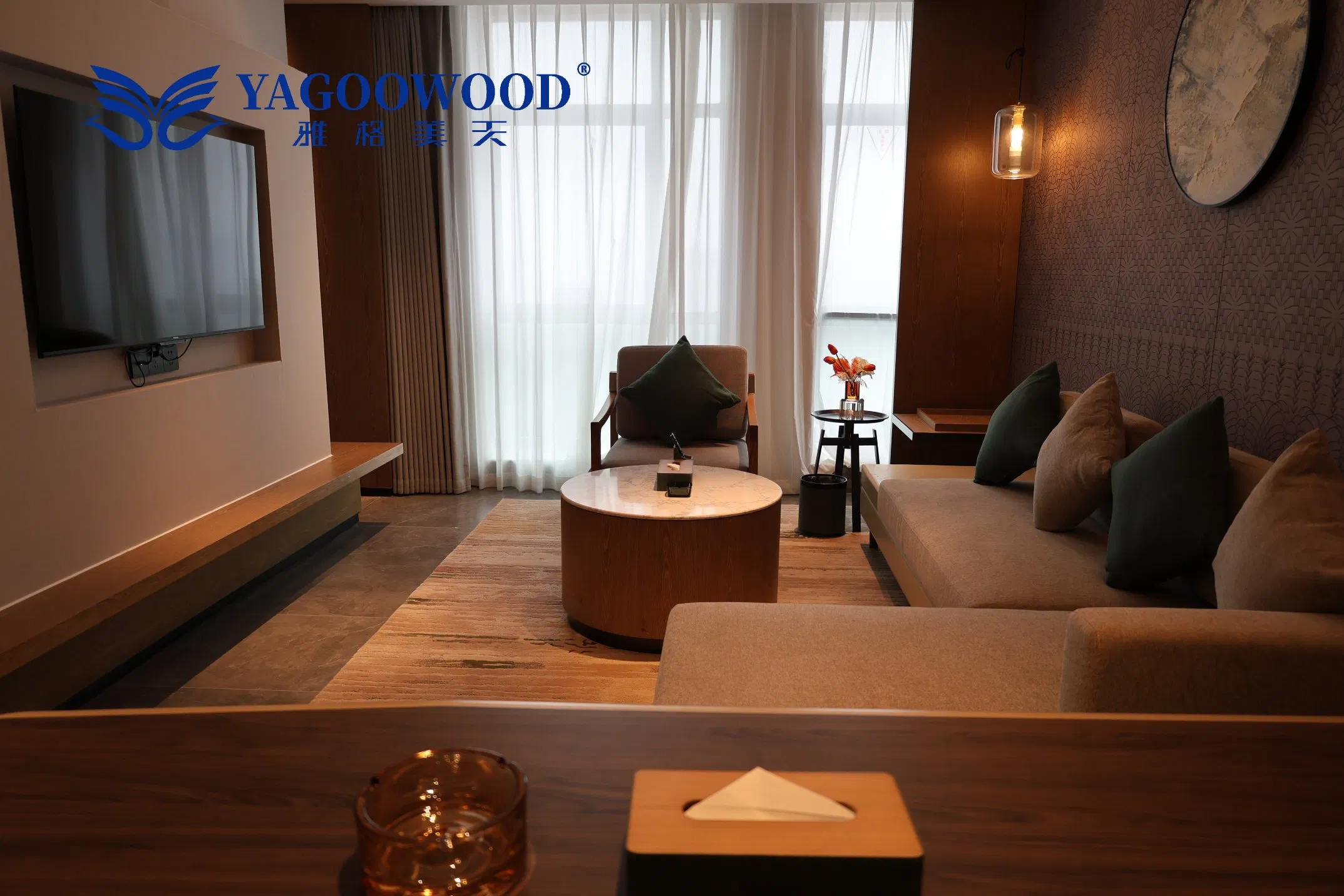 Easy Installation Solid Wood Hotel Bedroom Furniture Set for All Level Hotels