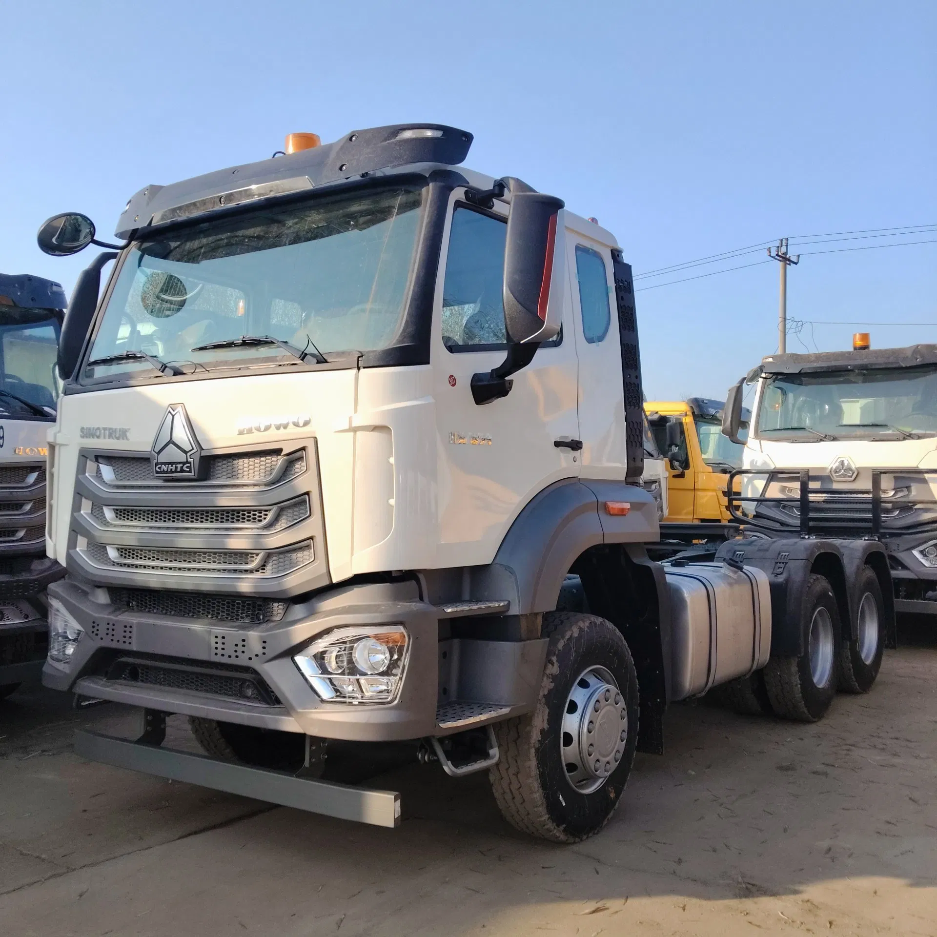 Sinotruk HOWO 6X4 10 Wheeler Tractor Truck Head 371HP