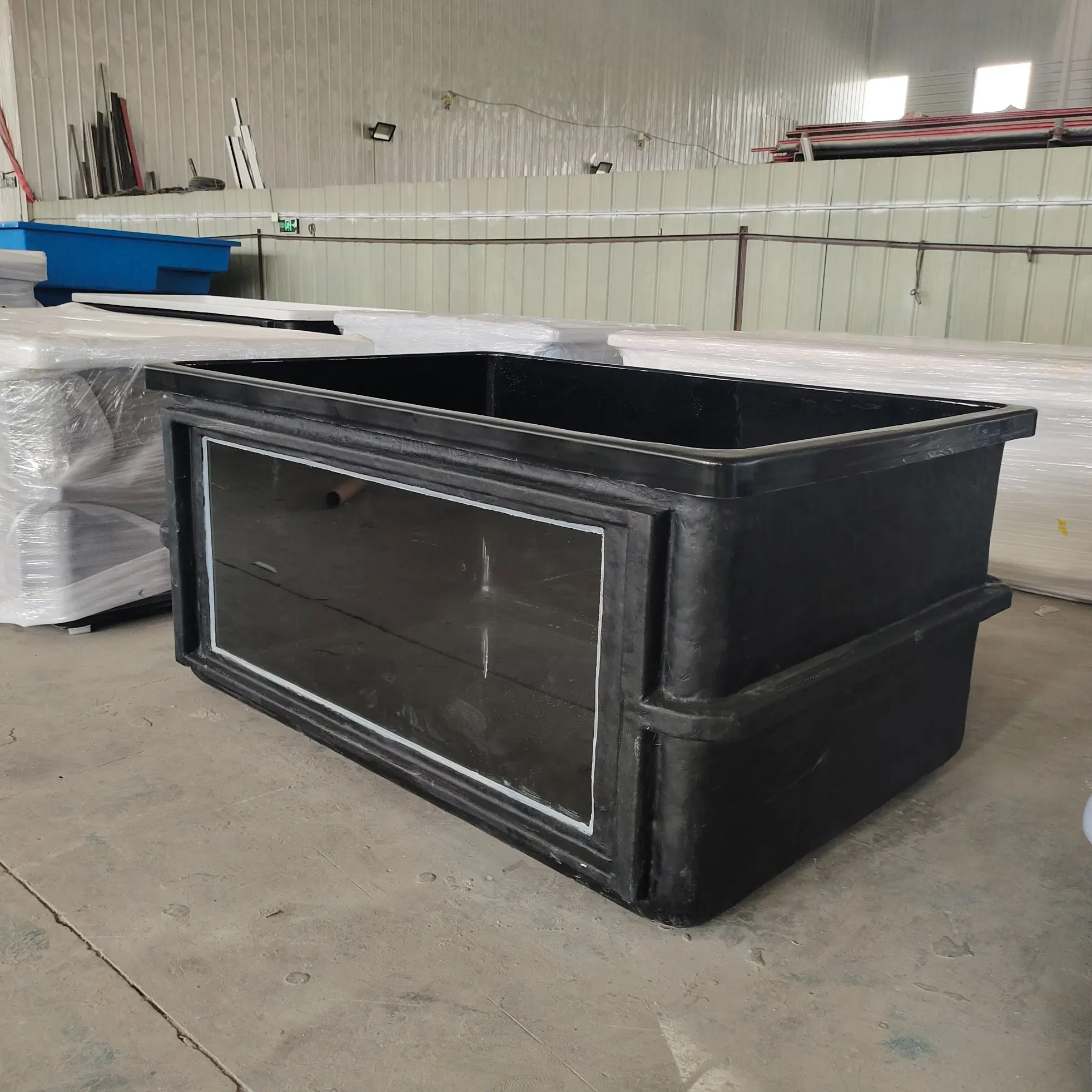 FRP Fish Tank with Side Viewing Panel for Aquaculture